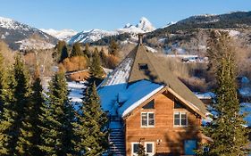 Teton Teepee Lodge